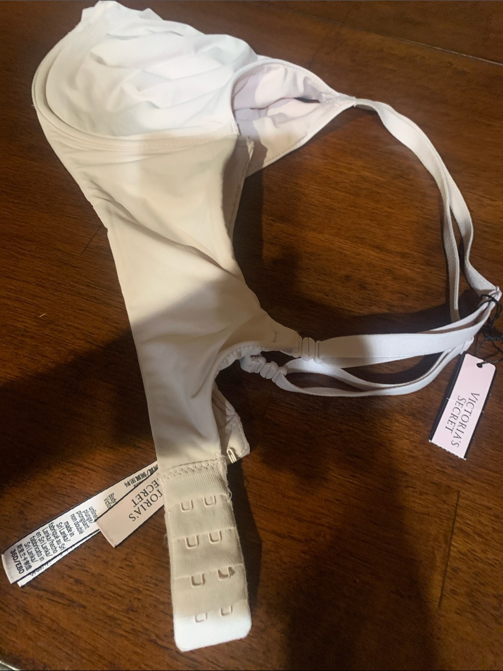 Unlinen rare pastel pink sexy , as second skin VS bra size 36D with tags. Must!